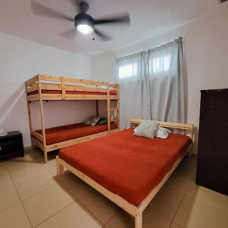 Marbella Towers Beachfront 2 Bedrooms 璜多里奥 外观 照片